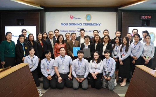“Suan Dusit University, through the Cosmetic Science Program of the Faculty of Science and Technology, and Thai Oil Public Company Limited Sign an Academic Cooperation Agreement.”