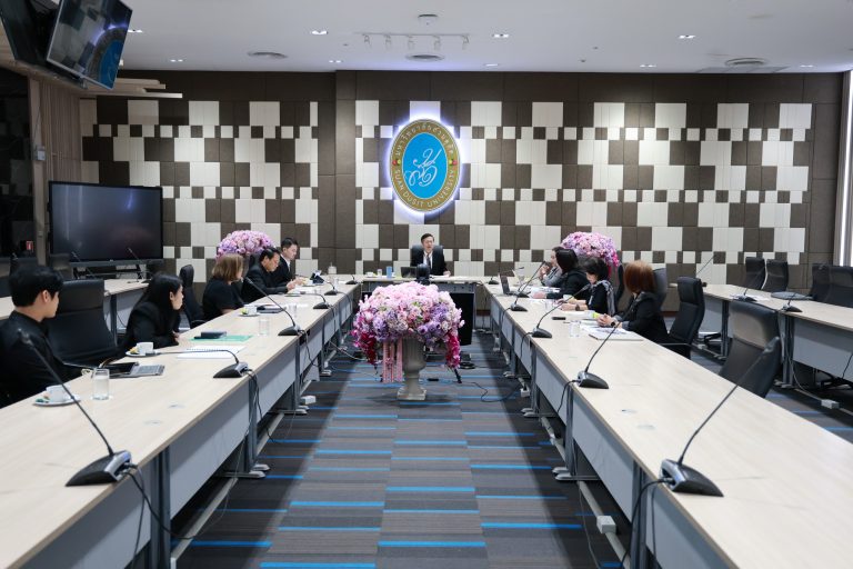 The Environmental Center, Faculty of Science and Technology, Holds the 4th Environmental Center Committee Meeting (4)/2025