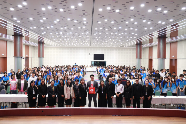 The “Power of Thai Language” Project: A Special Lecture on “Storytelling Shapes Us”