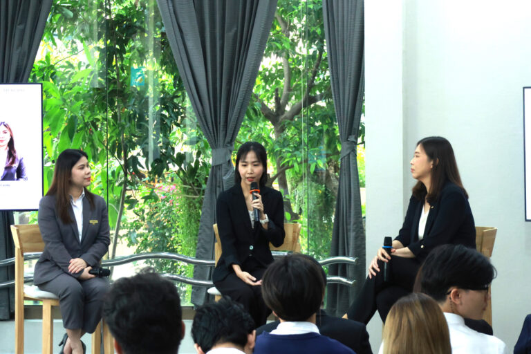 The Hospitality Business Program, School of Tourism and Hospitality, Suan Dusit University, organized the project “H2O Internship Kick-off & Checklist” under the theme “Before Starting Your Internship, You Need to Be More ‘Prepared’ Than You Think.”