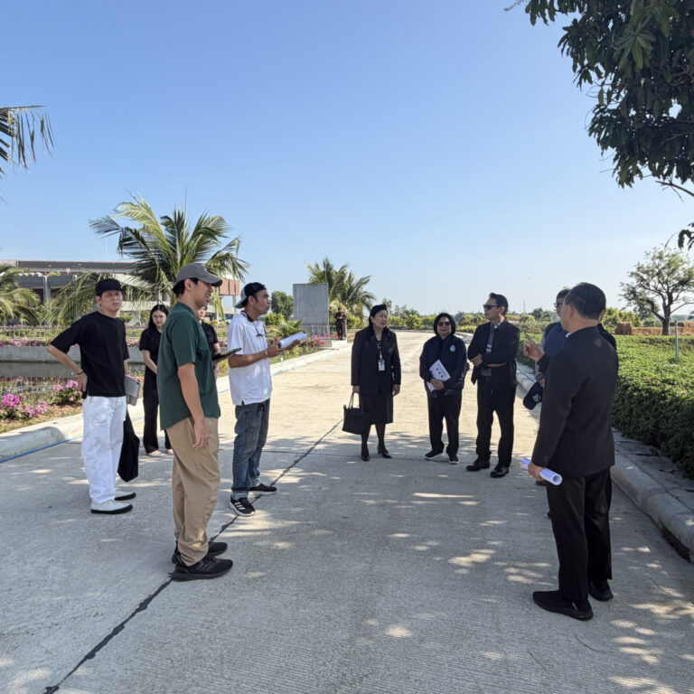 Suphanburi Campus Conducts Site Visit and Progress Monitoring of the Safe Agriculture Technology Transfer Center (Homkhajorn)