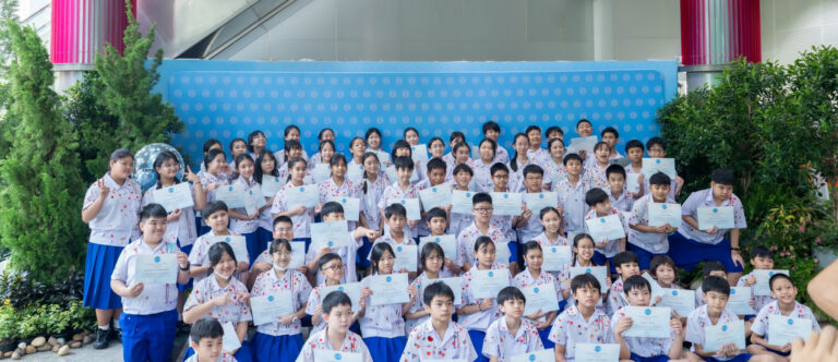 La-or Uthit Demonstration School, Suan Dusit University, organized the “Graduation Ceremony for Kindergarten Year 3 and Grade 6 Students, Academic Year 2025.”