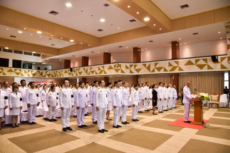 Division of Buildings and Environment, Suphan Buri Campus Office, Attends Remembrance Ceremony for King Rama IX