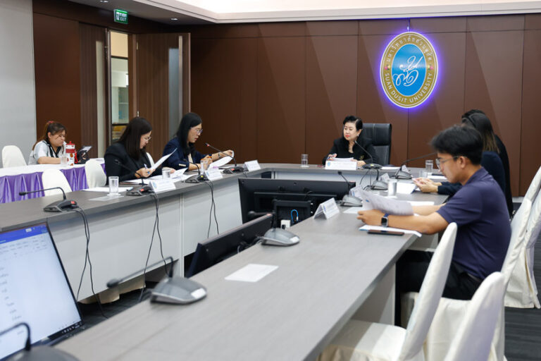 Suphan Buri Campus Office Holds Public Auction of Materials
