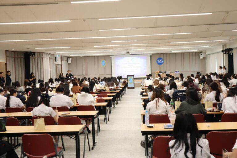 School of Law and Politics Holds “Court of Justice for the People” Project