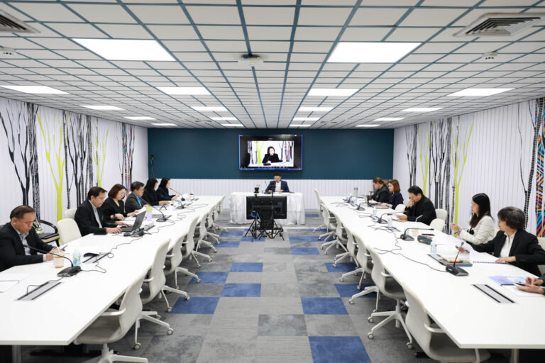 Suan Dusit University Holds Subcommittee Meeting on Staff Development Plan for Fiscal Year 2026