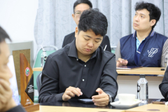 LINE_ALBUM_ประชุมศูนย์การศึกษา-030869_260803_35