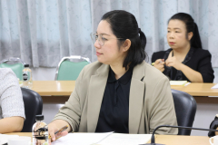 LINE_ALBUM_ประชุมศูนย์การศึกษา-030869_260803_58