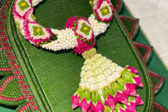 LINE_ALBUM_28869_260901_19