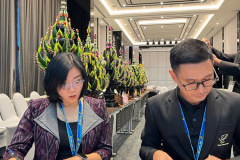 LINE_ALBUM_28869_260901_33