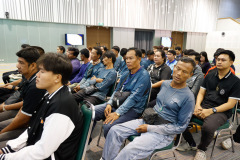 B9A8833