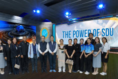 LINE_ALBUM_อินเดีย_251201_2