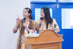 P1355409
