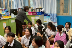 LINE_ALBUM_แนะแนวโรงเรียนอุตรดิตถ์ดารุณี_251201_5