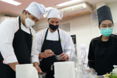 LINE_ALBUM_2022.10.10_221010_13