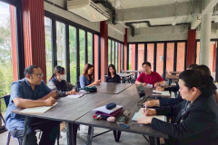 LINE_ALBUM_10102025_251010_10