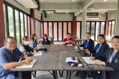 LINE_ALBUM_10102025_251010_17