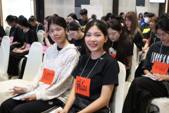 LINE_ALBUM_11669_260611_14