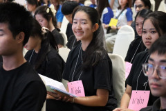 LINE_ALBUM_11669_260611_64