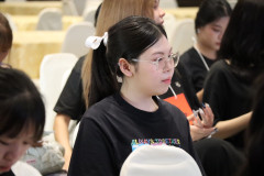 LINE_ALBUM_11669_260611_67