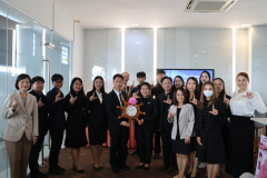 LINE_ALBUM_ผู้บริหารรร.วังเหนือวิทยาเยี่ยมชมศูนย์_260311_1