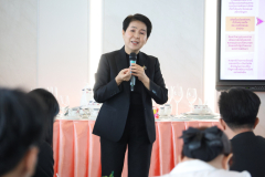 LINE_ALBUM_ผู้บริหารรร.วังเหนือวิทยาเยี่ยมชมศูนย์_260311_2