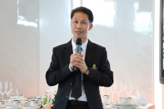 LINE_ALBUM_ผู้บริหารรร.วังเหนือวิทยาเยี่ยมชมศูนย์_260311_5