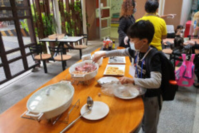 LINE_ALBUM_952022_๒๒๐๕๑๐_1