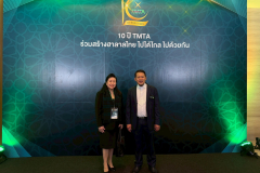 LINE_ALBUM_101268_251211_9