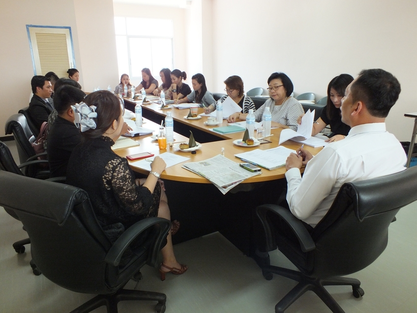 ประชุม11กย._170911_0001