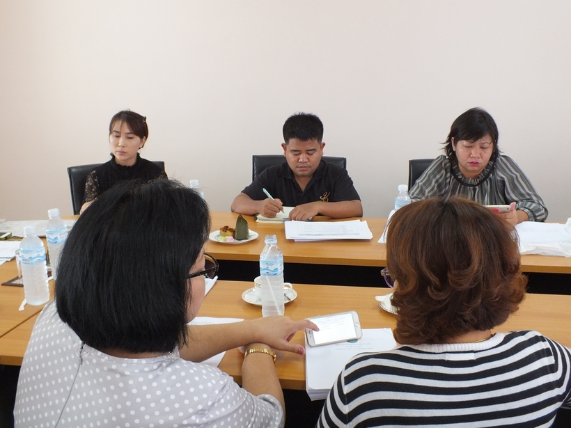 ประชุม11กย._170911_0002
