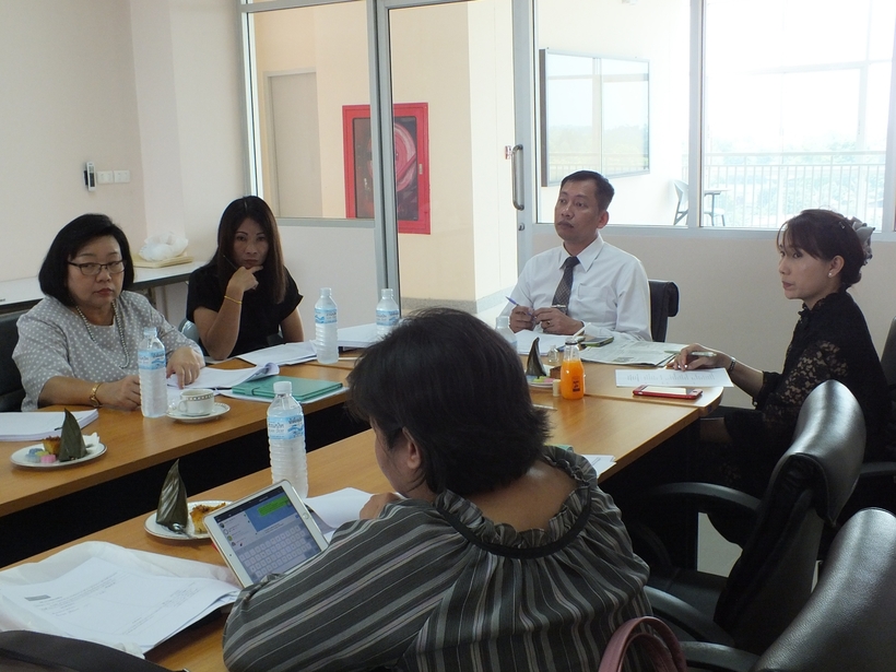 ประชุม11กย._170911_0005