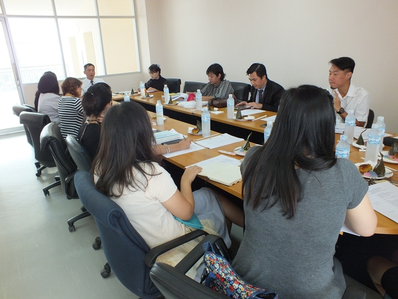 ประชุม11กย._170911_0009