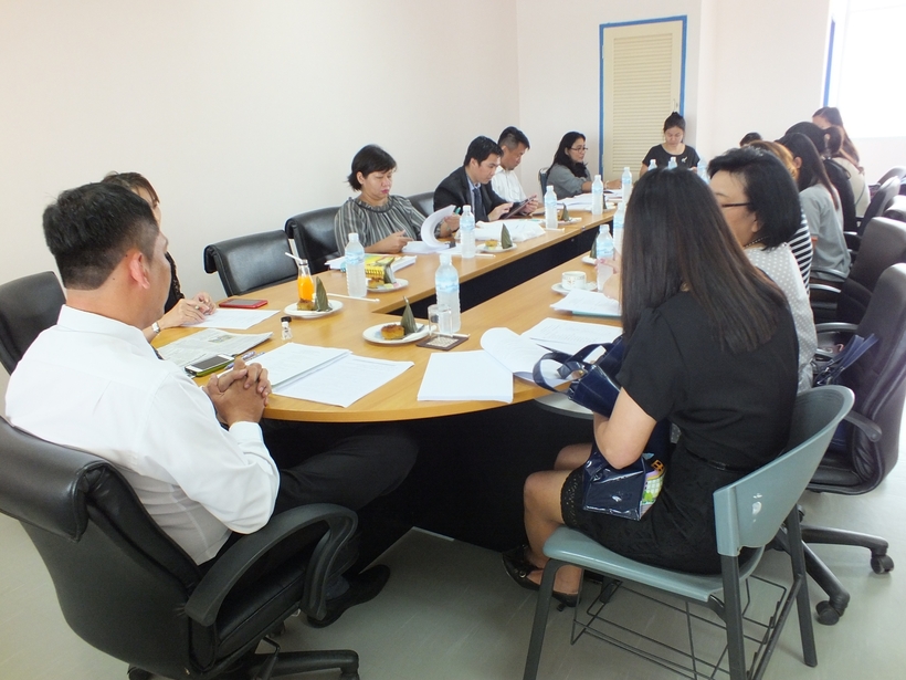 ประชุม11กย._170911_0012