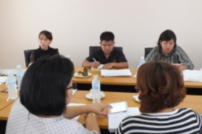 ประชุม11กย._170911_0002