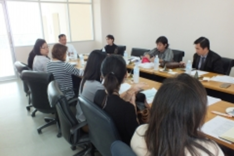 ประชุม11กย._170911_0013