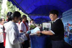 LINE_ALBUM_มหกรรมการศึกษาอำเภอแม่เมาะ_251212_107