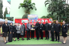 LINE_ALBUM_มหกรรมการศึกษาอำเภอแม่เมาะ_251212_23