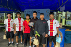 LINE_ALBUM_121268_251212_7