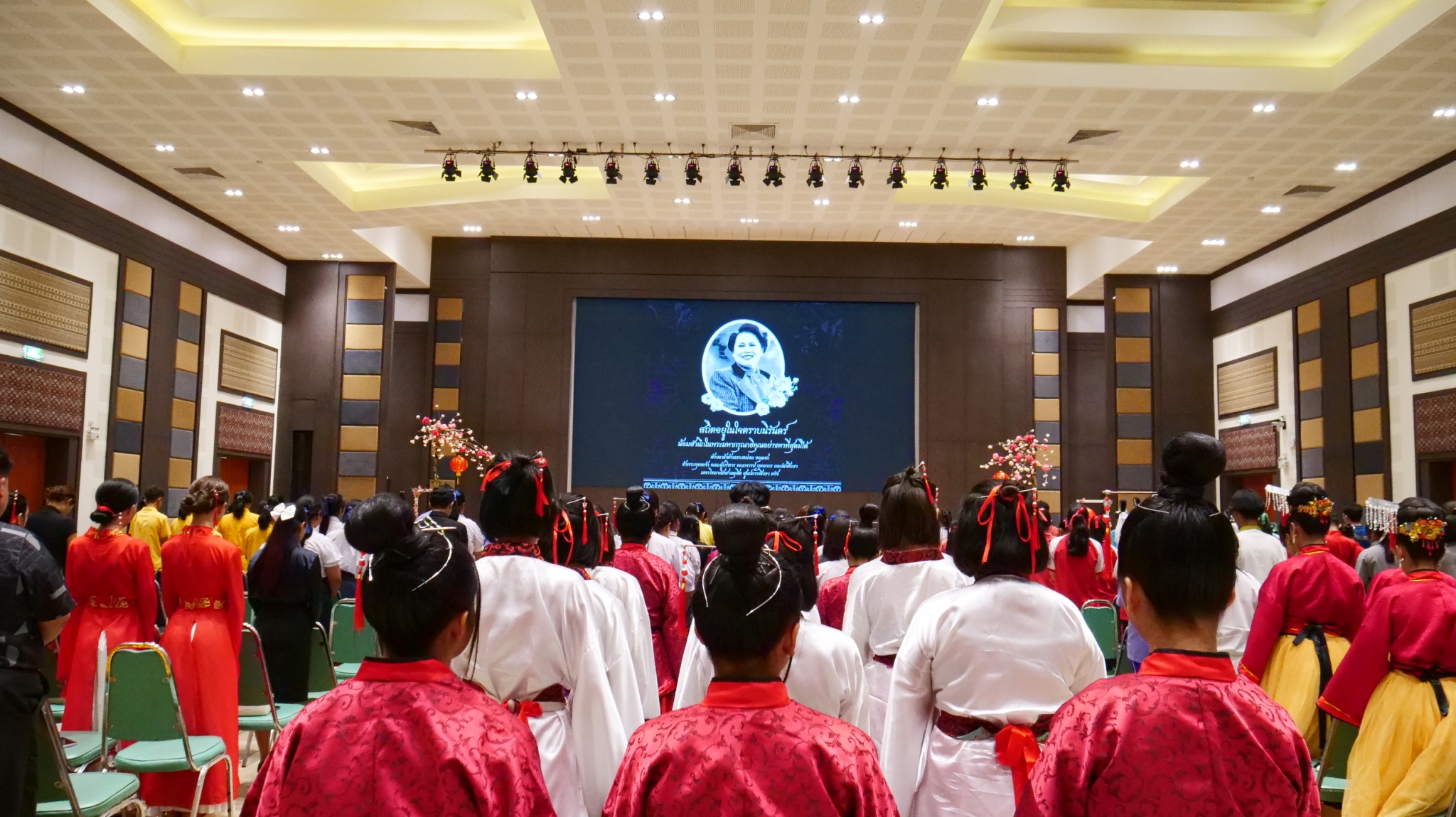 LINE_ALBUM_2025.11.12_251112_23