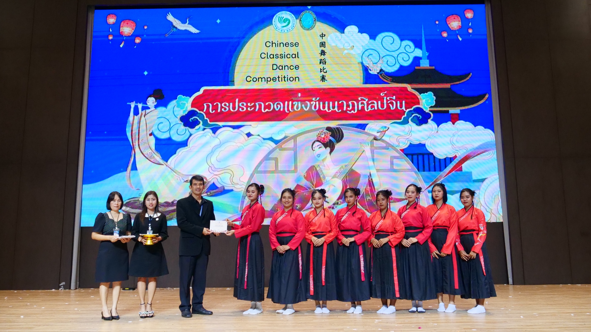 LINE_ALBUM_2025.11.12_251112_35