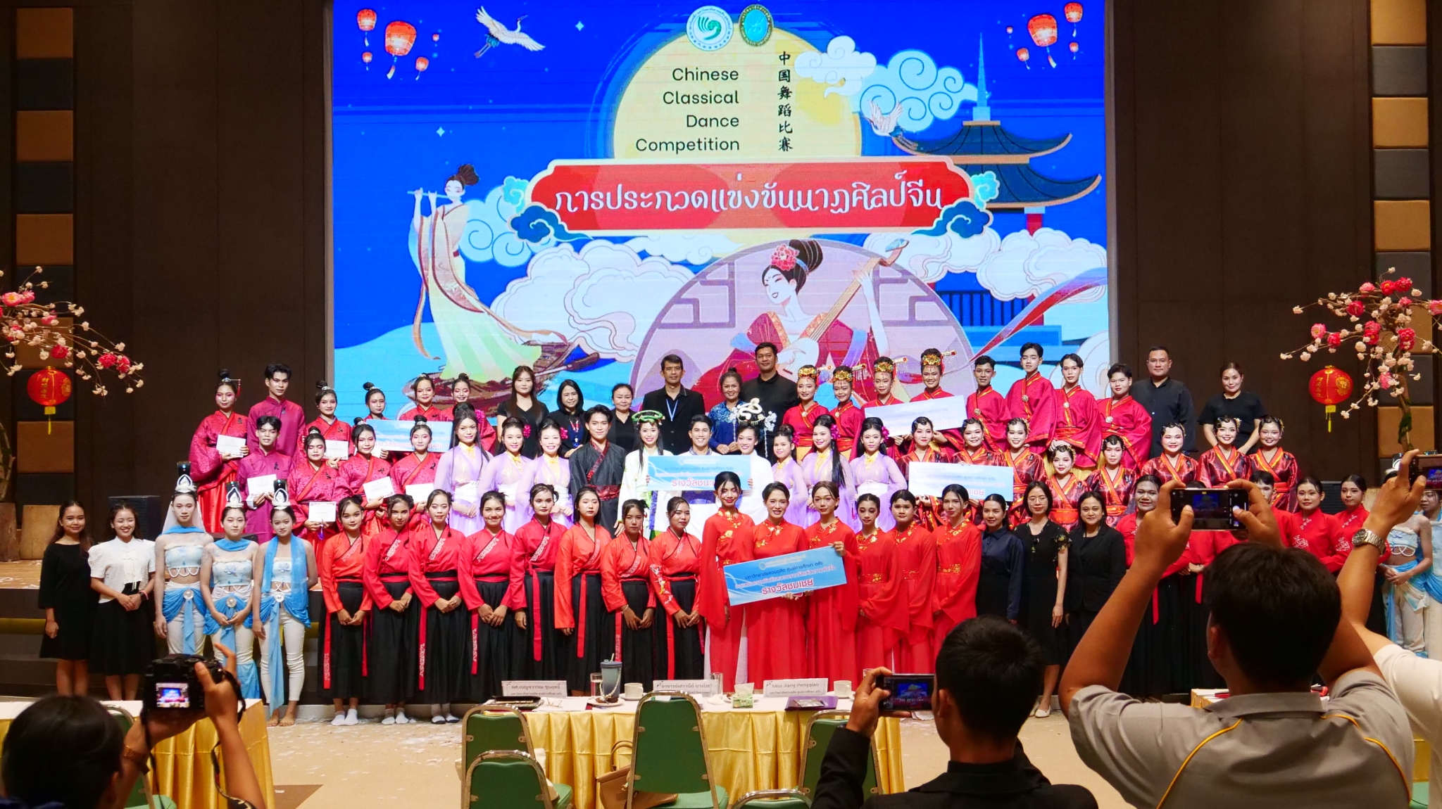 LINE_ALBUM_2025.11.12_251112_41