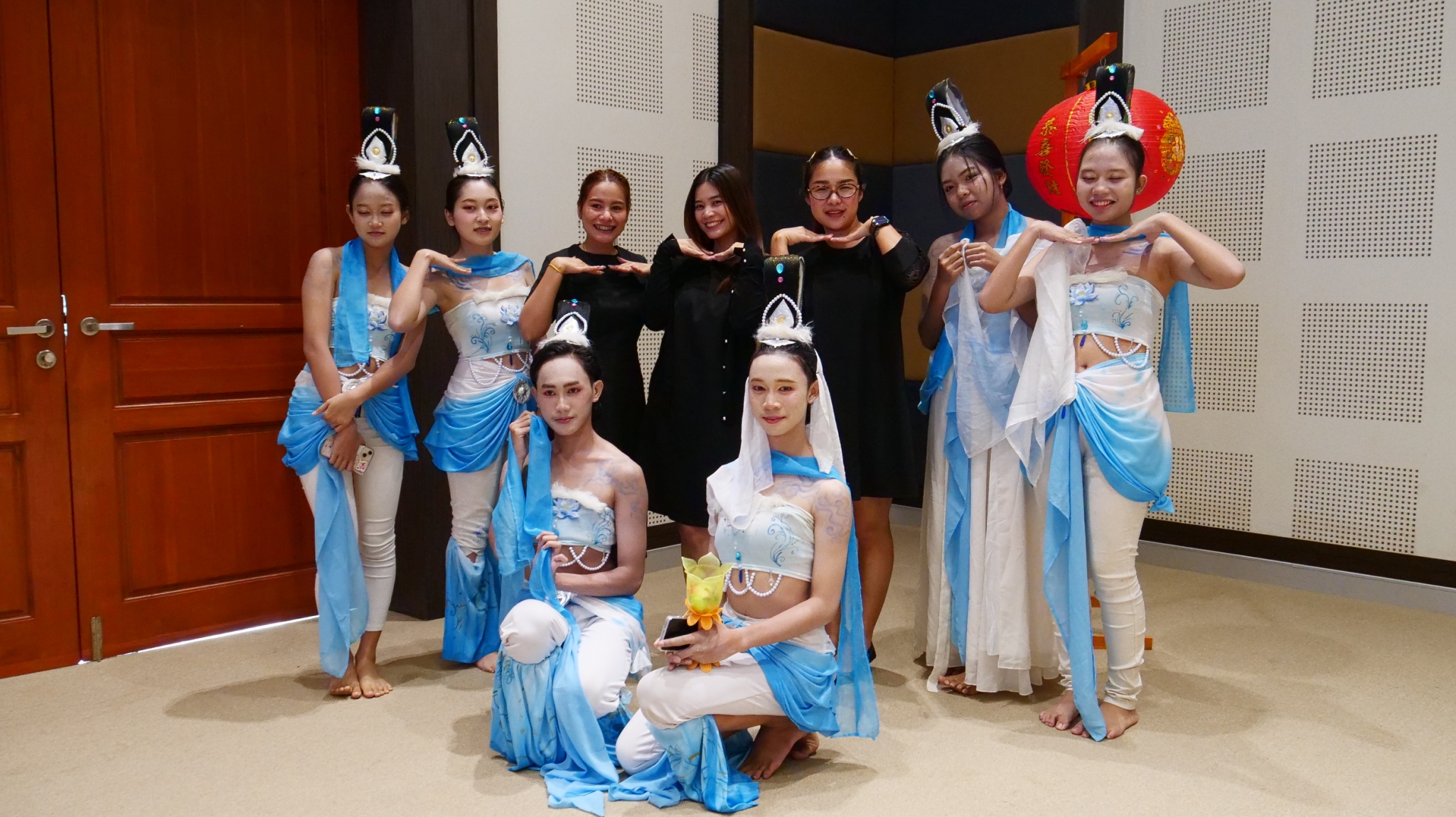LINE_ALBUM_2025.11.12_251112_44