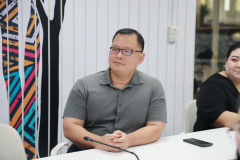 1X1A3949_resize