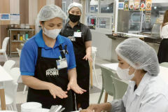 LINE_ALBUM_ตรวจสอบสุขาภิบาลอาหาร-121168_251112_23