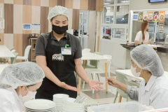 LINE_ALBUM_ตรวจสอบสุขาภิบาลอาหาร-121168_251112_25