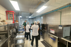 LINE_ALBUM_12-11-68_251112_53