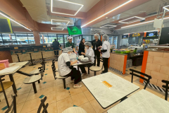 LINE_ALBUM_12-11-68_251112_68