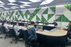 LINE_ALBUM_12-11-68_251112_87