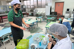 LINE_ALBUM_121168_251112_48